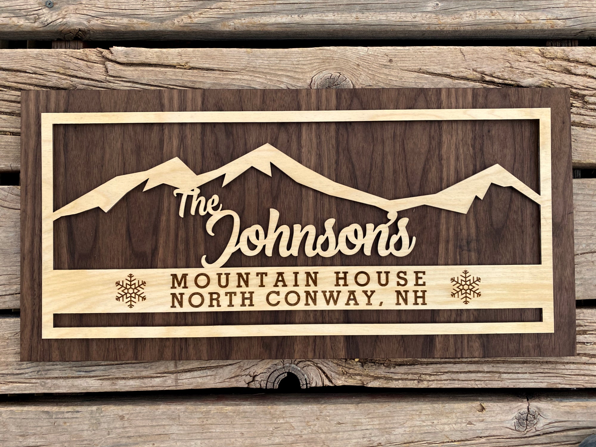 Ski House Sign with Family Name - MountainCut
